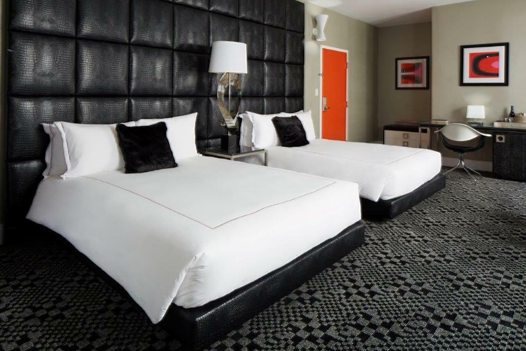 Hotel Clark - Los Angeles — Photos 1